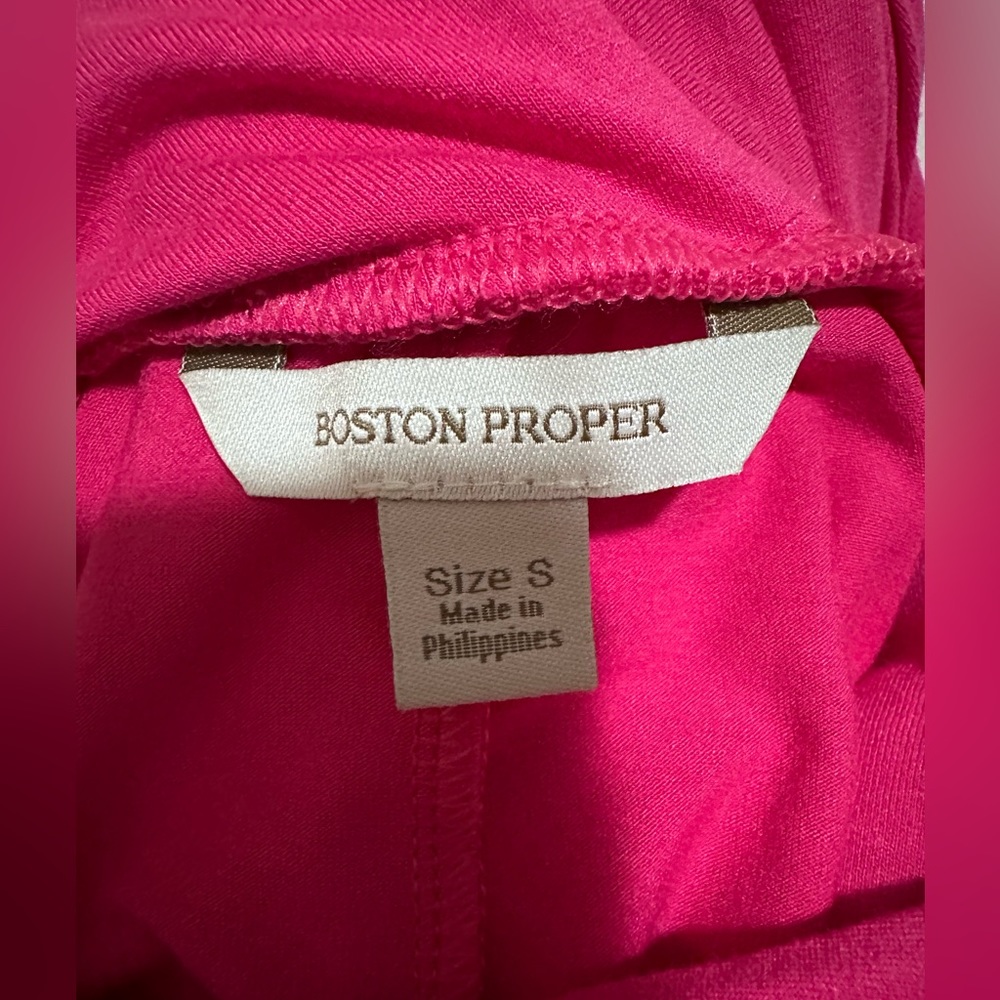 Boston Proper Ruched Babydoll Top. Size: S - Picture 3 of 3
